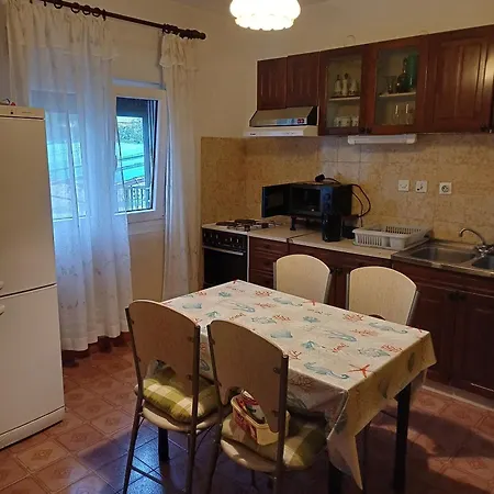 By The Sea Arbanija, Ciovo - 23717 *